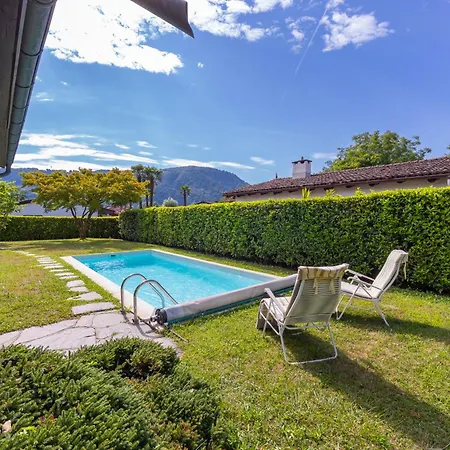Charming Pool - Happy *